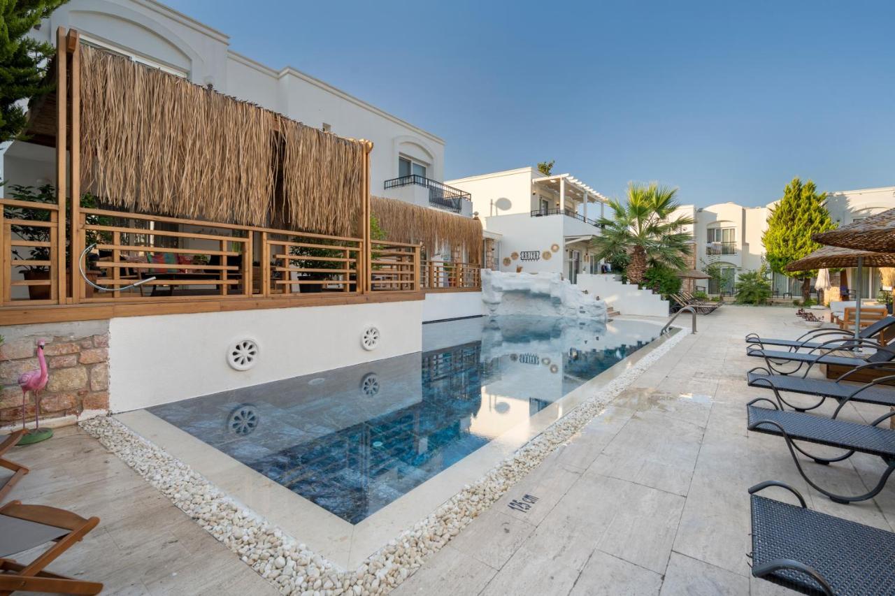 โรงแรมคอสตา ซาริยาซ Bodrum ภายนอก รูปภาพ